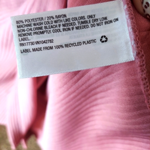 A New Day Oversize, Textured Sweat Shirt, side slits, dusty rose color - Picture 4 of 5